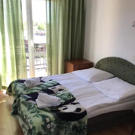 Pokoje Goscinne Lusia *