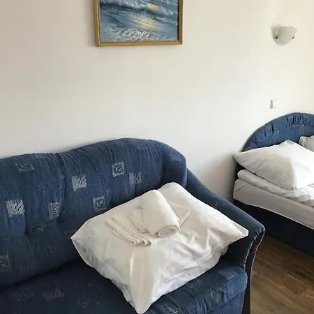 Pokoje Goscinne Lusia *
